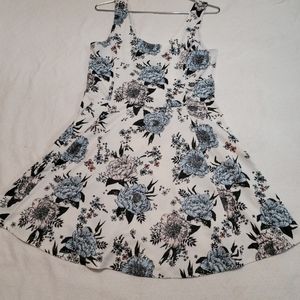 H&M Divided Floral Spring Dress